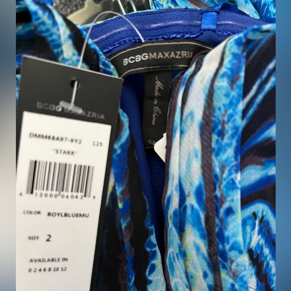 Long BCBG halter dress - Picture 5 of 5